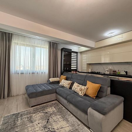 Luxevibe Apartments Near Mall Moldova Iasi Exterior foto