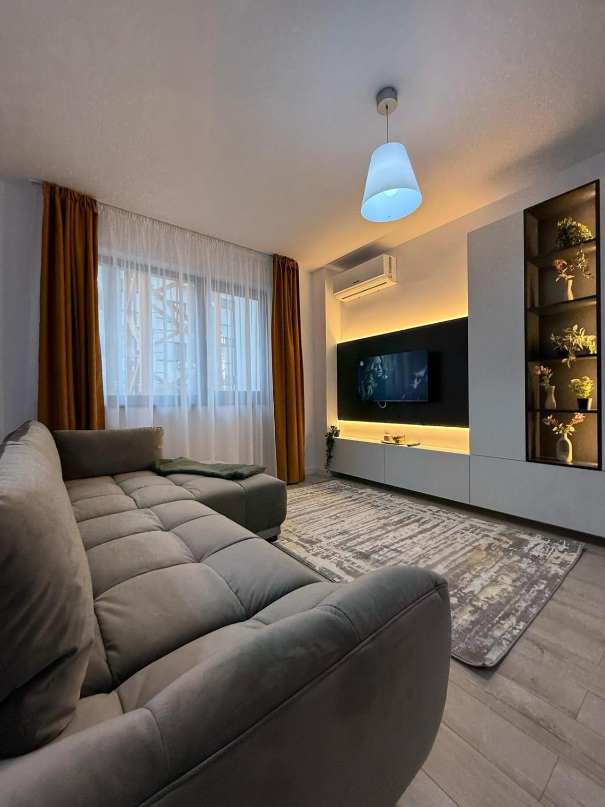 Luxevibe Apartments Near Mall Moldova Iasi Exterior foto