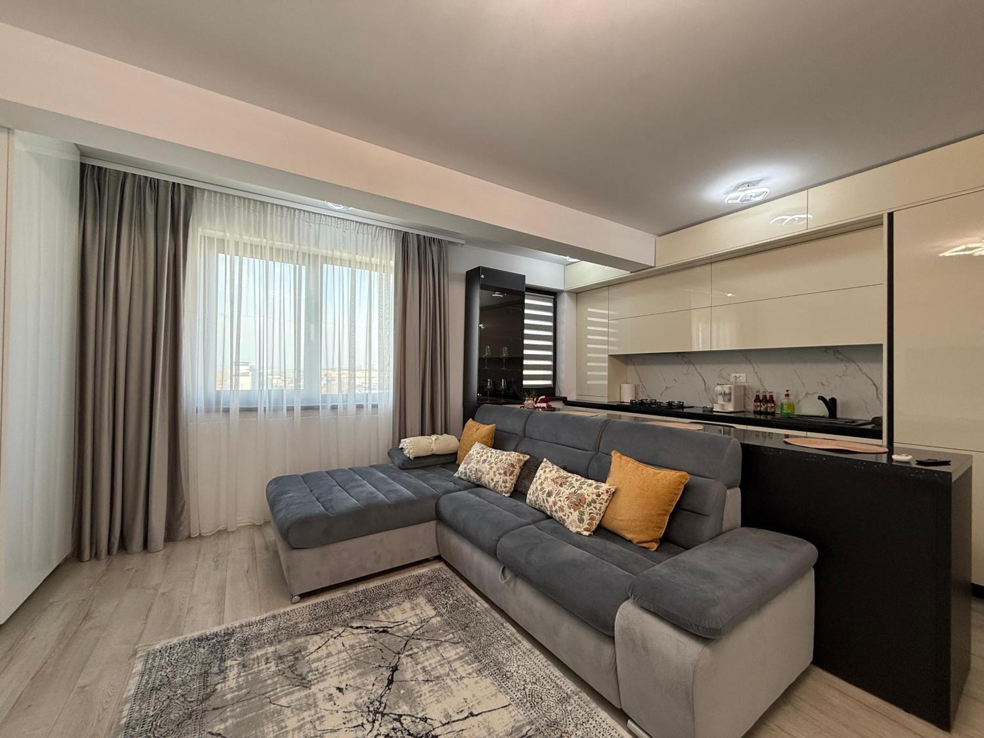 Luxevibe Apartments Near Mall Moldova Iasi Exterior foto